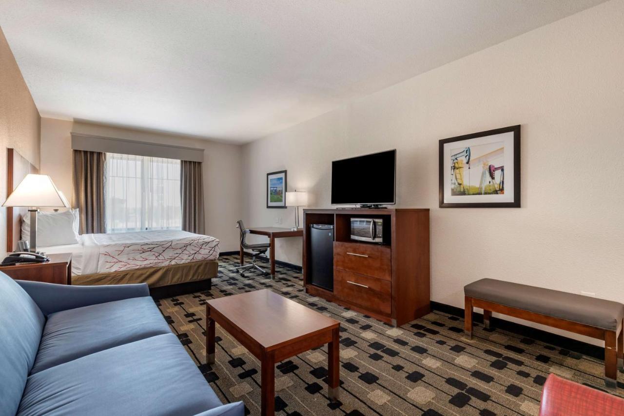 Best Western Plus Big Lake Inn Bagian luar foto