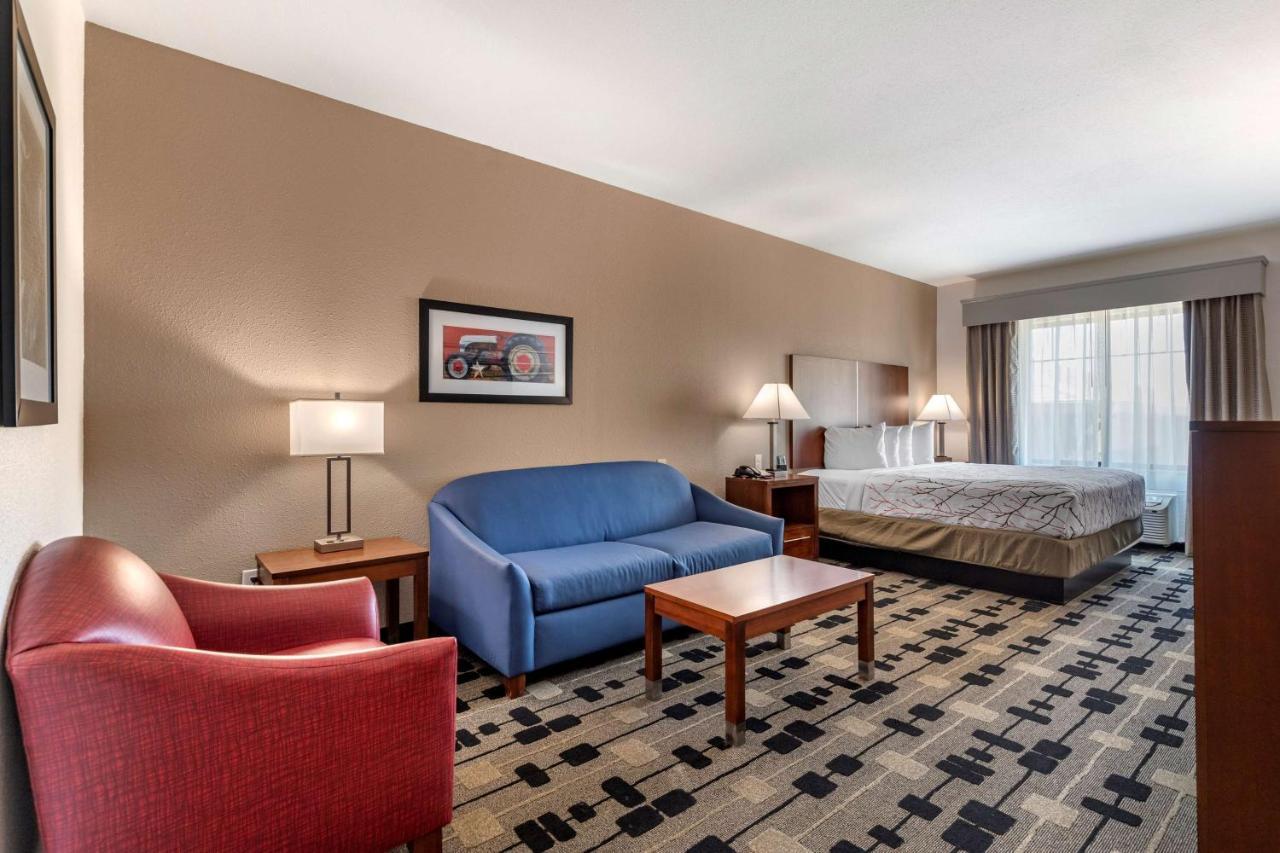 Best Western Plus Big Lake Inn Bagian luar foto