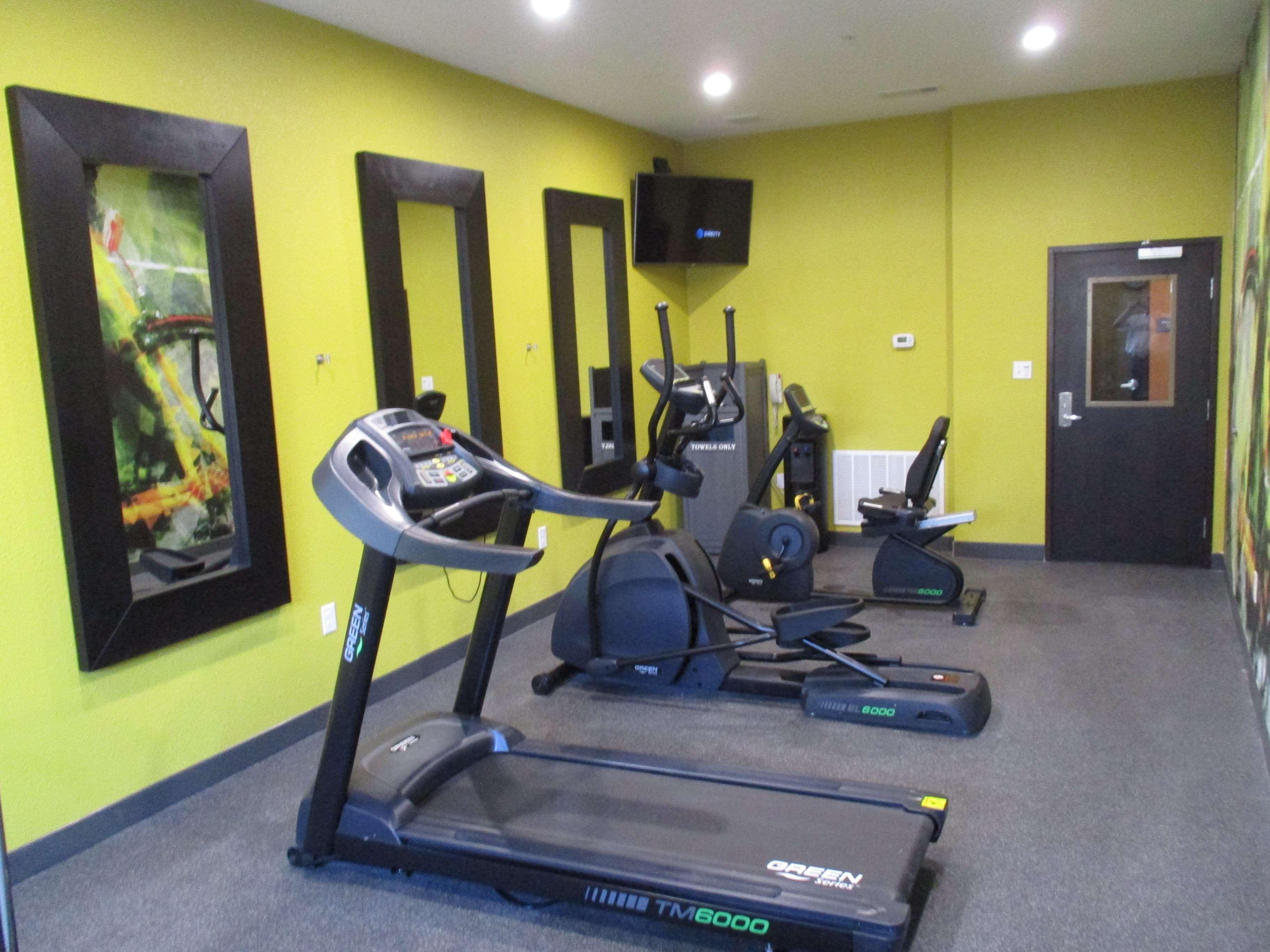 Best Western Plus Big Lake Inn Bagian luar foto